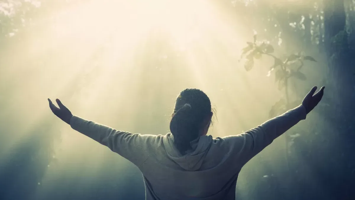 O Significado da Salvação no Cristianismo: 7 Perspectivas Profundas