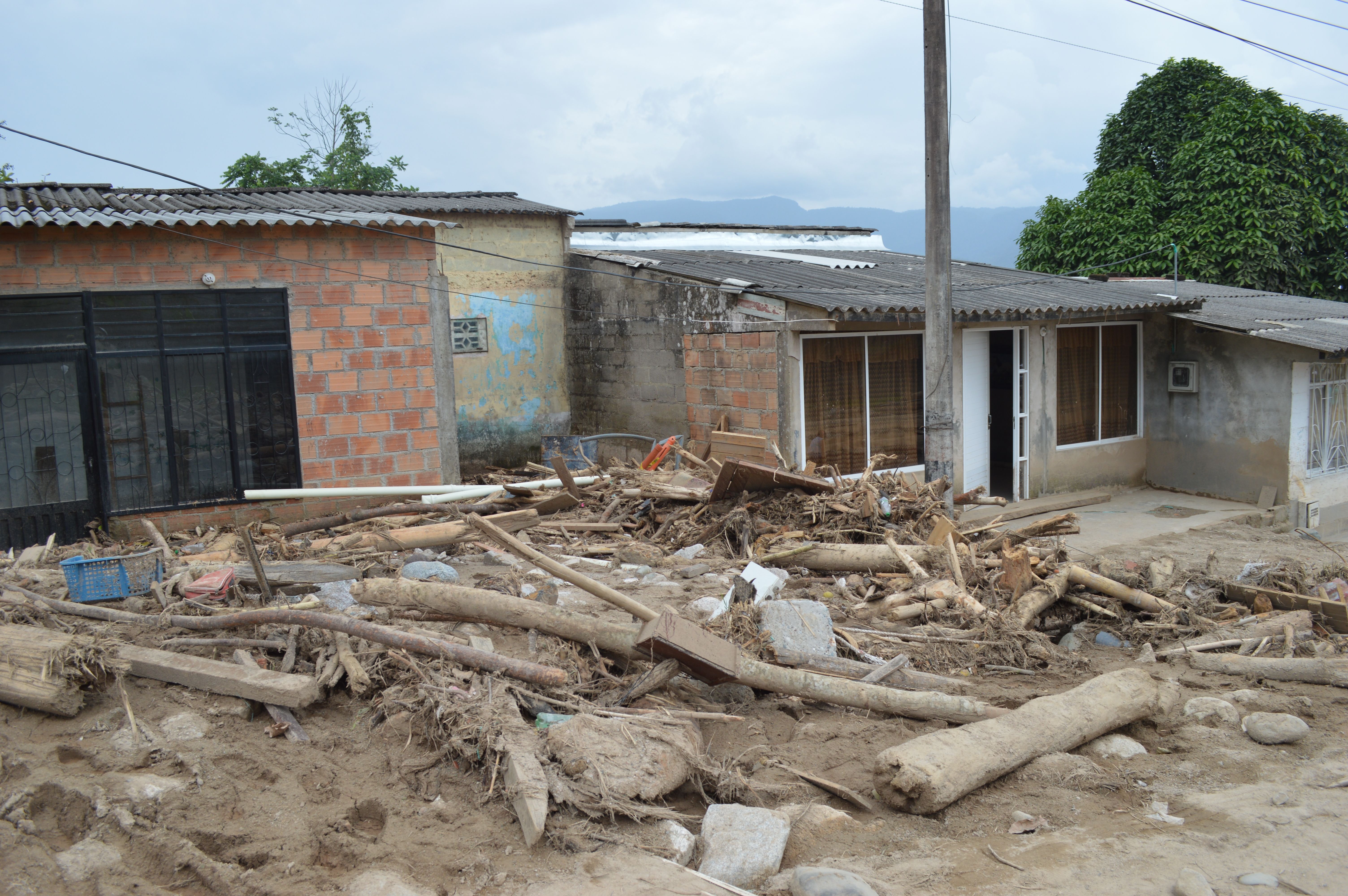 Rural village houses damaged by flood debris in Mocoa, Colombia. — Foto: Franklin Peña Gutierrez / Pexels